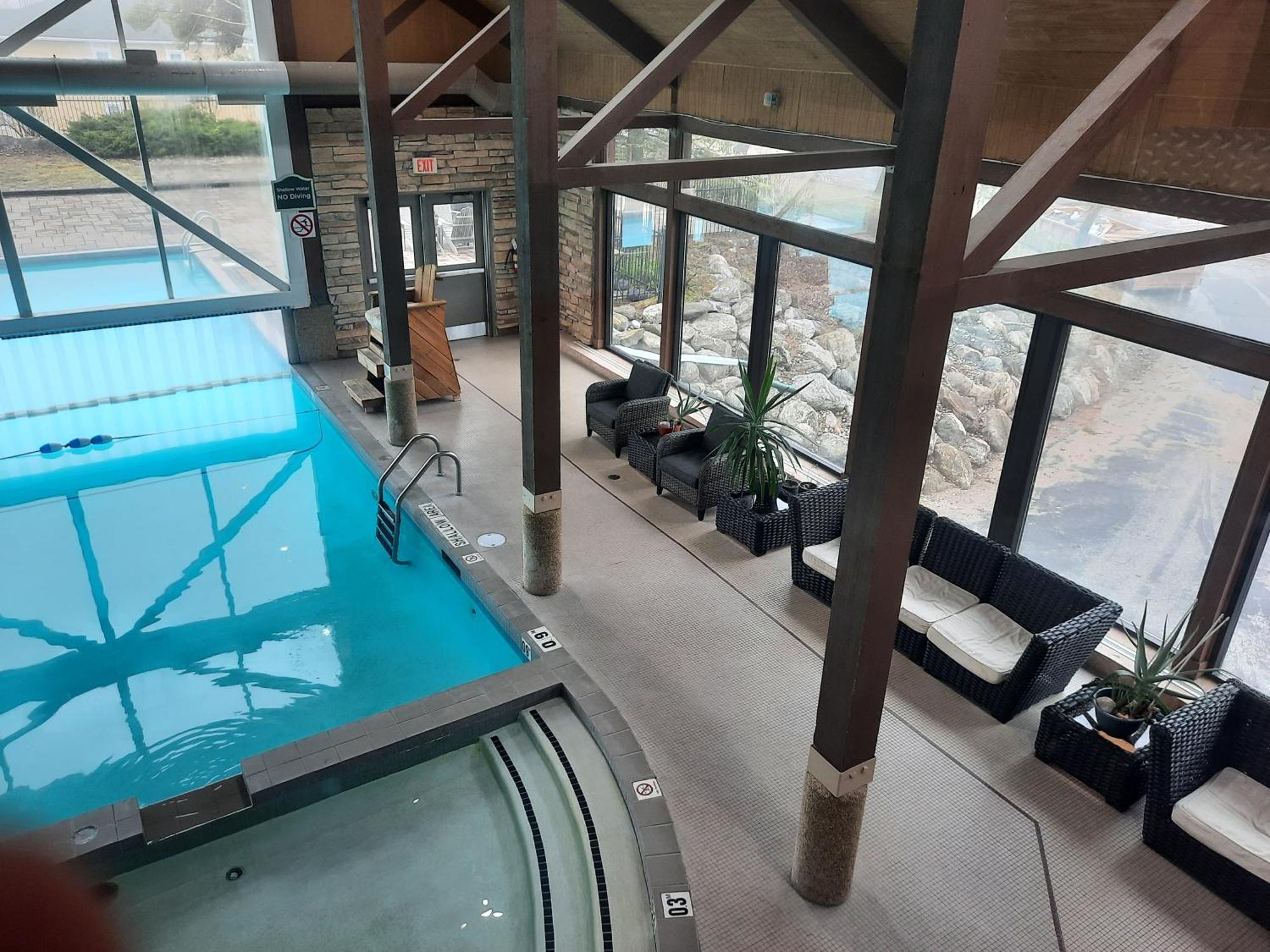 Апартаменты Margarita Vacation Getaway Oro-Medonte Экстерьер фото